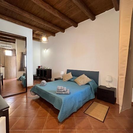 Vicolo Del Vento Stanza Scirocco Hotel Palermo Eksteriør billede